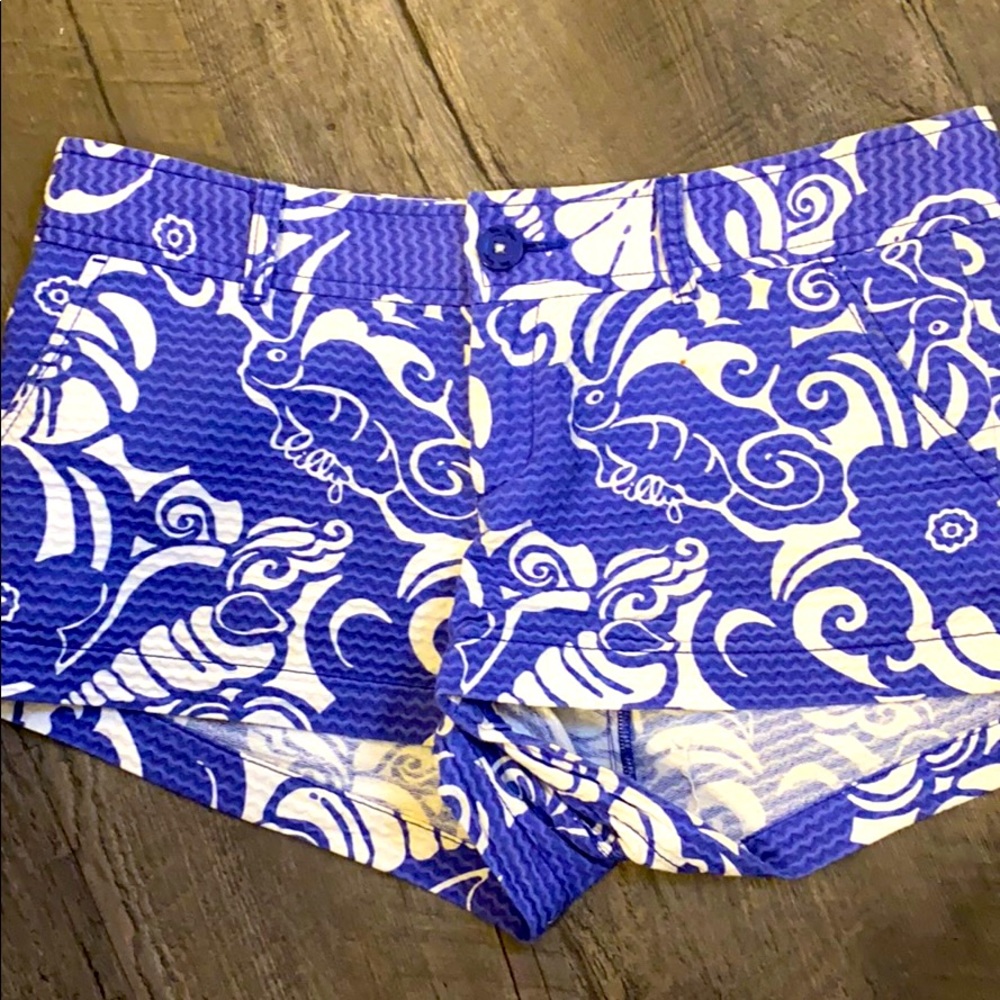 Lilly Pulitzer Walsh Short Size 6